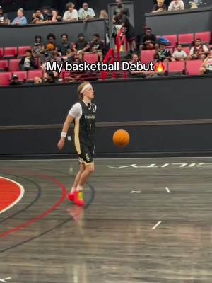 is he tuff?? (whiteboyem/IG) #NBA #hoops #basketball #dunk 