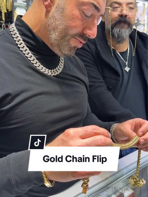 Flipping an iced out chain on the block 💸 #luxury #goldjewelry #cubanchain #rolex 