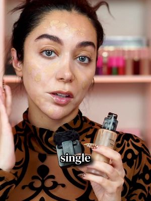 فوقع ماوقع… Products used:  Foundation by @bareMinerals  Blush by @Pat McGrath Labs  Concealer by @Ogee Luxury Organics  Eyeshadow by @Bobbi Brown  Mascara by @loréal paris usa  Lip liner by @Anastasia Beverly Hills 