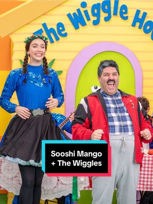 The Wiggles + Sooshi Mango! 🎶 We’ve released a medley of beloved Italian tunes - C’è la luna mezzo mare, Funiculì, Funiculà and Santa Lucia 🇮🇹 You can listen now wherever you get your music, or watch the full music video on YouTube @Sooshi Mango ✨  #thewiggles #sooshimango #fyp #italy #italian 