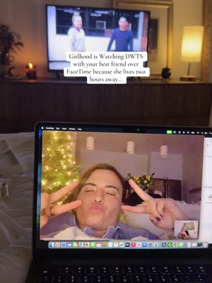Millennial As fuck…  Also both @Alix Earle and @Robert Irwin stans  #dwts #friendship #girlhood @ANGELA LANARIS  