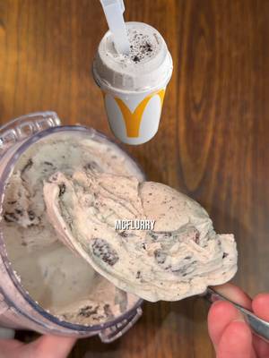 ⬇️FULL RECIPE⬇️ 233 calories 23g protein (for the entire pint, mix-ins included) Oreo McFlurry Protein Ice Cream 😋🍦 Original recipe from my Recipe Book (linked in bio) - 400g Fat Free @fairlife Milk - 40-45g @Lakanto sweetener - 5g (1 tsp) @Nielsen-Massey Vanillas vanilla bean paste (or extract) - A pinch of salt - 1g (¼ tsp) @Bob’s Red Mill xanthan gum Mix-ins: - 5 @OREO Thins (cream removed) 233 cal 29g C, 2g F, 23g P Instructions: 1. Blend all ingredients for the base and freeze (at least 16 hours) 2. Run your pint under hot water for at least 60 seconds 3. Spin on “Lite Ice Cream” setting 4. Spin on “Respin” setting if necessary 5. Make a hole down to the bottom with a butter knife and fill with the Oreos 6. Run the “Mix-in” cycle Follow me for more Ninja Creami tips, tricks, and recipes! Cxde FPF to save on @Prime Bites Protein Treats @Try FUUL @Hormbles Chormbles  • • • • #ninjacreami #oreomcflurry #cookiesandcream #proteinicecream #fpf