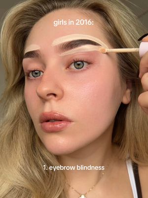 2016 was an iconic year for makeup 😮‍💨 which do you like more? 2025 or 2016? 🤍 ib @serenalakkiss  #makeup #2016makeup #blushhack #blushblindness #makeuptrend 