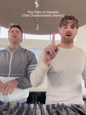 Might need to hit trav for dance lessons @Taylor Swift #chainsmokers #electronicmusic #remix #taylorswift 