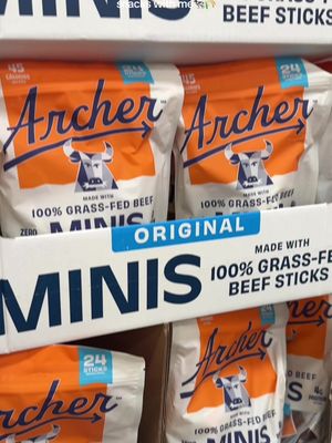 gotta love a good snack haul ESPECIALLY when the snacks are 100% grass-fed beef and all-natural turkey Archer Minis🤗🧡 Trust us, your kids are going to LOVE them😤💯 #archerjerky #sticktoreal 