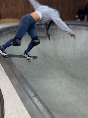 enhypenの曲ほんとに好き🤍@enhypen MAMA大賞おめでとうございます🎶 #skategirl #スケボー女子 #fyp #08 #おすすめ 