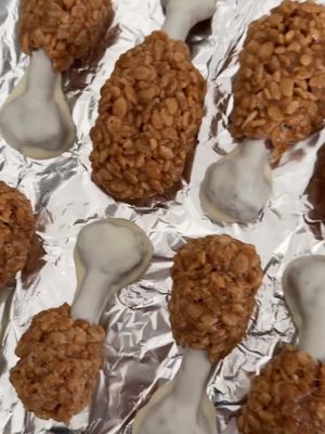These were the ones people kept sneaking seconds of during dessert 🍗 A tasty treat the whole fam can enjoy - currently buy 2 get 2 free during our Black Friday sale! Stock up for all your holiday festivities and treat needs 🎁 #doichsnackingdough #snackingdough #healthysnacks #blackfriday #bfcm