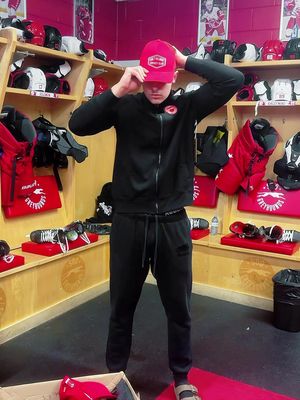 Need ideas for Christmas gifts? The Hound Pound has you covered 😃 #ohl #hockey #soogreyhounds #thesoo #giftideas 