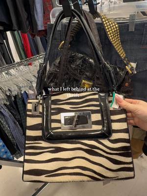 the first bag 😫😫 #chicago #fy #thrift #gobackrack 