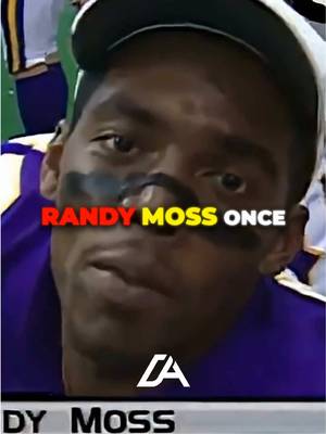 Larry Fitzgerald was a regular ball boy while growing up for the Minnesota Vikings… but he took full advantage of it. He would ask questions, stay late & watch Randy Moss perfect his craft. Eventually him and Moss actually became friends. Randy even showed up to one of Larry’s highschool football games. Eventually it was time for prom & Larry didn’t have a car. So he jokingly asked Moss if he could borrow his BMW… He said yes. Their friendship continues today. One of the most interesting friendships in NFL history #larryfitzgerald #randymoss 