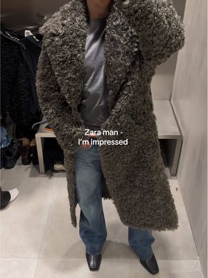 Finally fun coats for men?? 🧥 #zara #ludovicdesaintsernin #mensfashion #furcoat #fashioninspo 