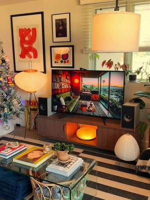 Just a cool place with a vibe 👫🏠 #fyp #homedecor #explore 