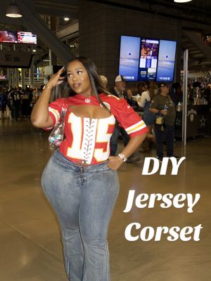 Replying to @Ira’shi🥑 this diy jersey corset was so fire but I will neverrrrrr do it again