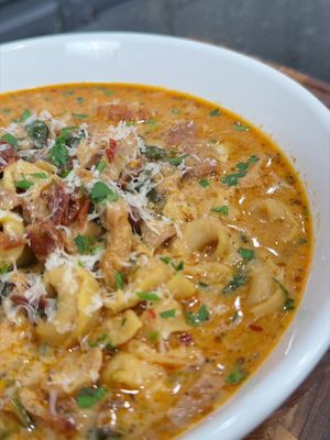 Marry Me Chicken Soup #FYP #foryou #mrmakeithappen #recipes 