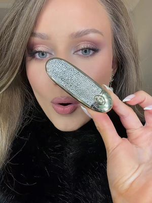 The queen of all lipsticks! @Guerlain Shade 518 #guerlainlipstickcase #guerlainlipstick 