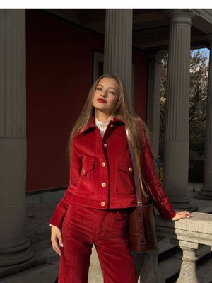 rule of the season: when in doubt - wear red ❤️ @Sézane #sezane #sezanelovers