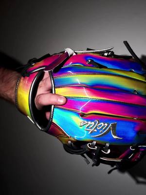 REFRACTOR || OUT NOW 🌈 #baseball #MLB #baseballglove 
