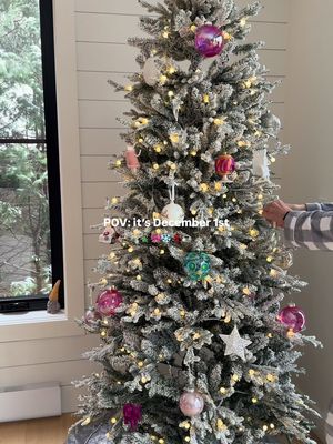 Favourite time of the year🎄🎀❄️🧣☕️ #holidayseason #december1st #holidaycountdown #christmastree #christmasdecor 
