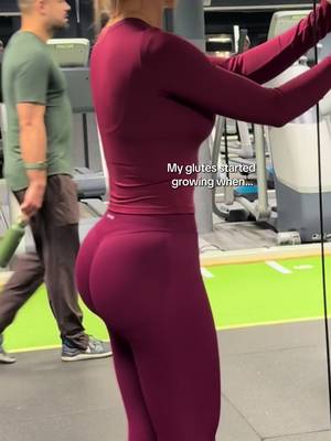 This one gave me THE shelf!! Don’t sleep on them girls 😮‍💨😮‍💨 @DFYNE  #glutes #glutepump #glutesworkout #girlswholift #gymrat 