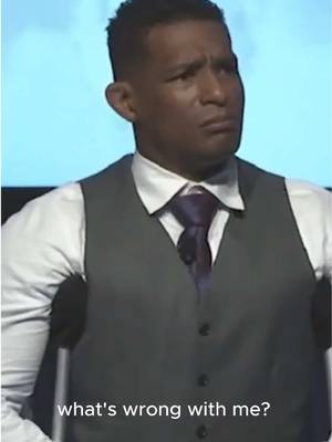 NCAA Champion Anthony Robles shares an important life lesson on learning to face adversity with resilience and courage.  Anthony Robles is a three-time all-American wrestler who won the 2010-11 NCAA wrestling championship in the 125-pound weight class despite being born with only one leg. #anthonyrobles #wsbspeakers #wrestling #ncaa 