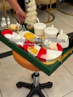 🎄💅🏻Treat yourself season at Hi5 Nails and Spa in Mesa. Their newest holiday pedicure is the White Honey Glow and it is pure luxury from start to finish. Warm herbal wraps, silky honey milk soaks, brightening sugar scrubs, red light therapy, and the dreamiest honey butter lotion massage. You can even order a drink from their boba bar while you get your pedicure. It is the full relax and reset moment you deserve for the holidays!  ✨15% OFF when using code “FoodieHand” during booking! @Hi5 Nails  📍4425 S Power Rd #103, Mesa, AZ 85212 #pedicure #christmasgift #mesaarizona 