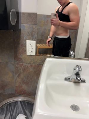 90 degree phone method peak #gym #bodybuilding #fyp #ascending #GymTok 
