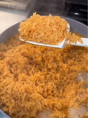 My perfect fluffy rice 😍♥️ #mexicanrice #Recipe #rice #cooking #fyp 