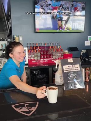 PSA: taking photos of your food and drinks makes us happy 📣 #topgolfuk #topgolf #foodstagram 