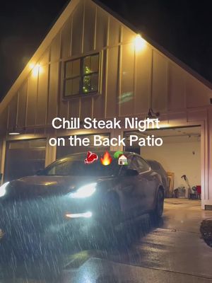 Chill steak night on the back patio with my new TGL Cast Iron Coffee seasoning #Vlog #lifestylevlog #outdoorcooking #blackstone #steak 