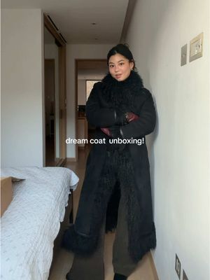 A saks potts dream 🥹 !!!  #unboxing #wintercoat #sakspotts #shoppinghaul #vestiarecollective 