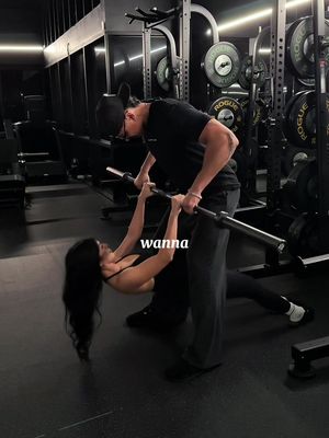 🦢 #fypシ #couple #themarias #GymTok @DFYNE 