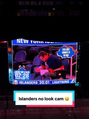 Almost had a record breaking no look cam 🤣😂 #video #nolook #funny #islanders #NHL 