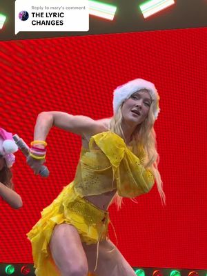 Replying to @mary tis the szn to be festive! #zaralarsson #iHeartJingleBall #KissJingleBall @Zara Larsson 