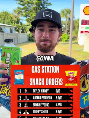 Great order…who’s next?? #espn #snack #gasstation #bunchieyoung #football 