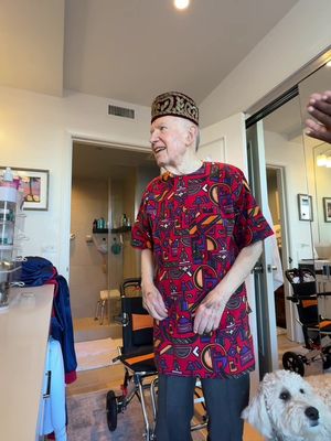 Frank is going to be 92 in a few months, and I decided to create a little bucket list for him. I would’ve loved to take him to Nigeria to experience my culture, but at his age, long trips aren’t possible—so I brought a piece of my culture to him instead, as a simple act of love, appreciation, and kindness. There’s no room for negativity on my page, only peace, love, and kindness. Next on the list is surprising Pippa, and I’ll share that video tomorrow morning so stay tuned. Thank you for your support. If you feel drawn to support, the link is in the bio. If not, your presence is already good enough. Be kind to one another.  