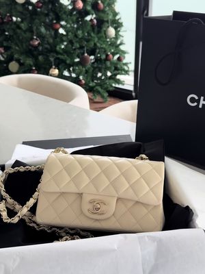 😍😍😍 #chanel #chanelbag #chanelunboxing #designerbags #designerbagunboxing 