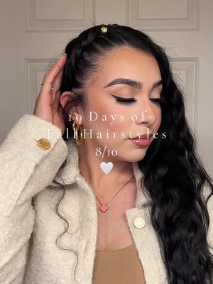 You can never go wrong with a rubberband hairstyle 🥰😍 Share with a bestie & follow for more! 🫶🏼🫶🏼  . #hairstyle #hairtutorial #easyhairstyles #hairgoals #hairideas 
