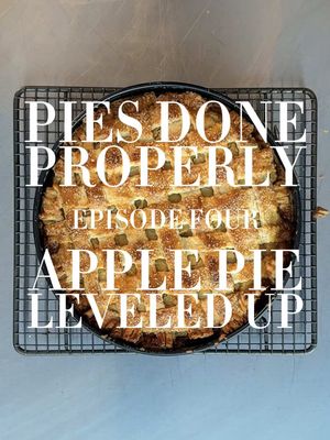 Have that for an apple pie why don’t ya #applepie #baking #pastry 