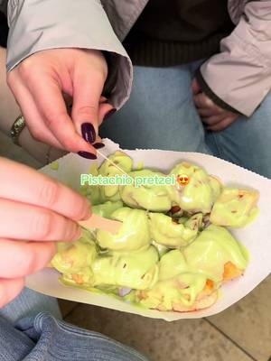 Everyone welcome to new edition to family - The Pistachio pretzel! 💚 #MrPretzels #Pisatachio