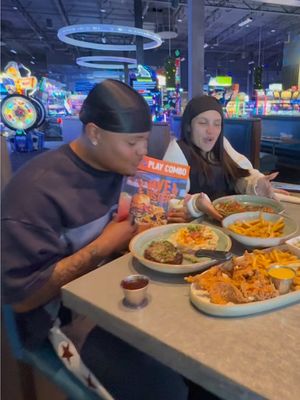A little daytime escape to @Dave & Buster's 😅🕹️ Good food, good games, good energy every time 🔥 #DaveAndBustersPartner #EPCAtDnB #EatAndPlay #ad