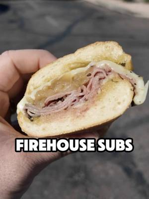 #FirehouseSubsPartner Trying @Firehouse Subs French Dip Sub! This sub paired with the warm au jus is perfect for the cold weather!  #firehousesubspartner #sub #foodreview #frenchdip 