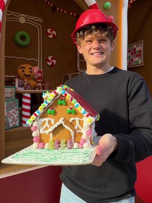 I got a sneak peek of the Target Wonder Drop event at Domino Park in Brooklyn, NY! Be sure to stop by Dec 5-7 and find my gingerbread house 😍#TargetPartner #TargetWonderDrop @target 