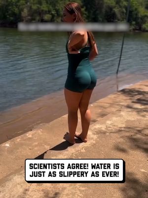 nobody slips from being overly careful... 😩 🤣 #lake #hikingfail #nature #slipandfall #epicfail #funnyfail #fail