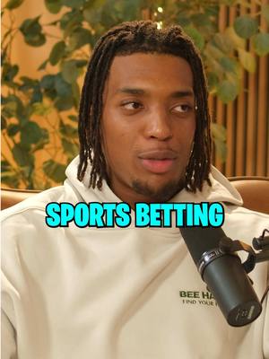 Ollie Gordon DOES NOT CARE ABOUT OUR PARLAYS 😭 #nflbetting #nflbets #nfledit #miamidolphins #finsup 