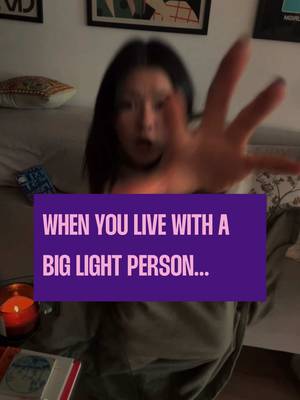 roommate turned on the Big Light and i went full Elphaba 😭🧙‍♀️ 