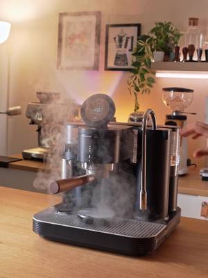 The steam wand on the Meraki espresso machine is insanely good. One of the best I’ve tried. Would you have it on your bar? #asmr #meraki #coffeeathome
