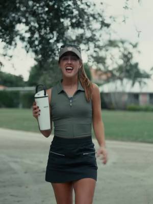 Par 4 with my favorite on course bottle @Owala @DICKS Sporting Goods #owalaxdsgpartner 