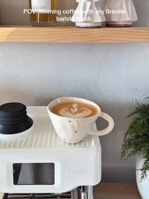 Morning coffee on my Breville touch🤍🤍 #fyp #latteart #coffeerroutine #brevillebaristatouch 