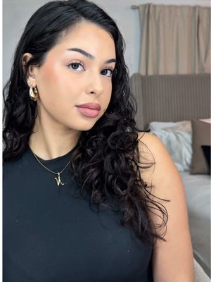 This new Wrap Tubing Mascara from @covergirl is insane #ad #covergirlpartner #easybreezybeautiful #covergirl