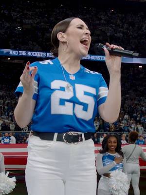 Fresh off of starring in @Hell’s Kitchen on Broadway and one of the most renowned Elphaba performers ever on Broadway, we welcomed @Jessica Vosk as our anthem performer for our Thursday night matchup! #DetroitLions #jessicavosk #broadway #hellaverse 